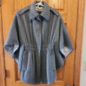 Guess Heather Gray Wool Cape Jacket & Python Snakseskin Leopard Cheetah Liner